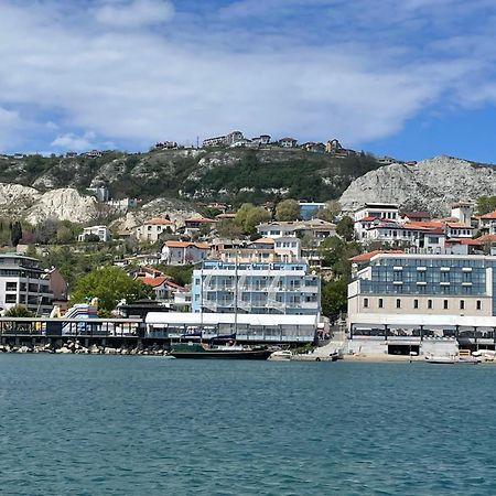 Lotos Hotel Balchik Extérieur photo
