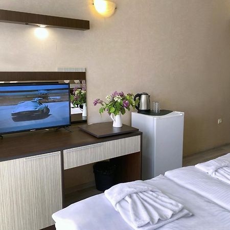 Lotos Hotel Balchik Extérieur photo