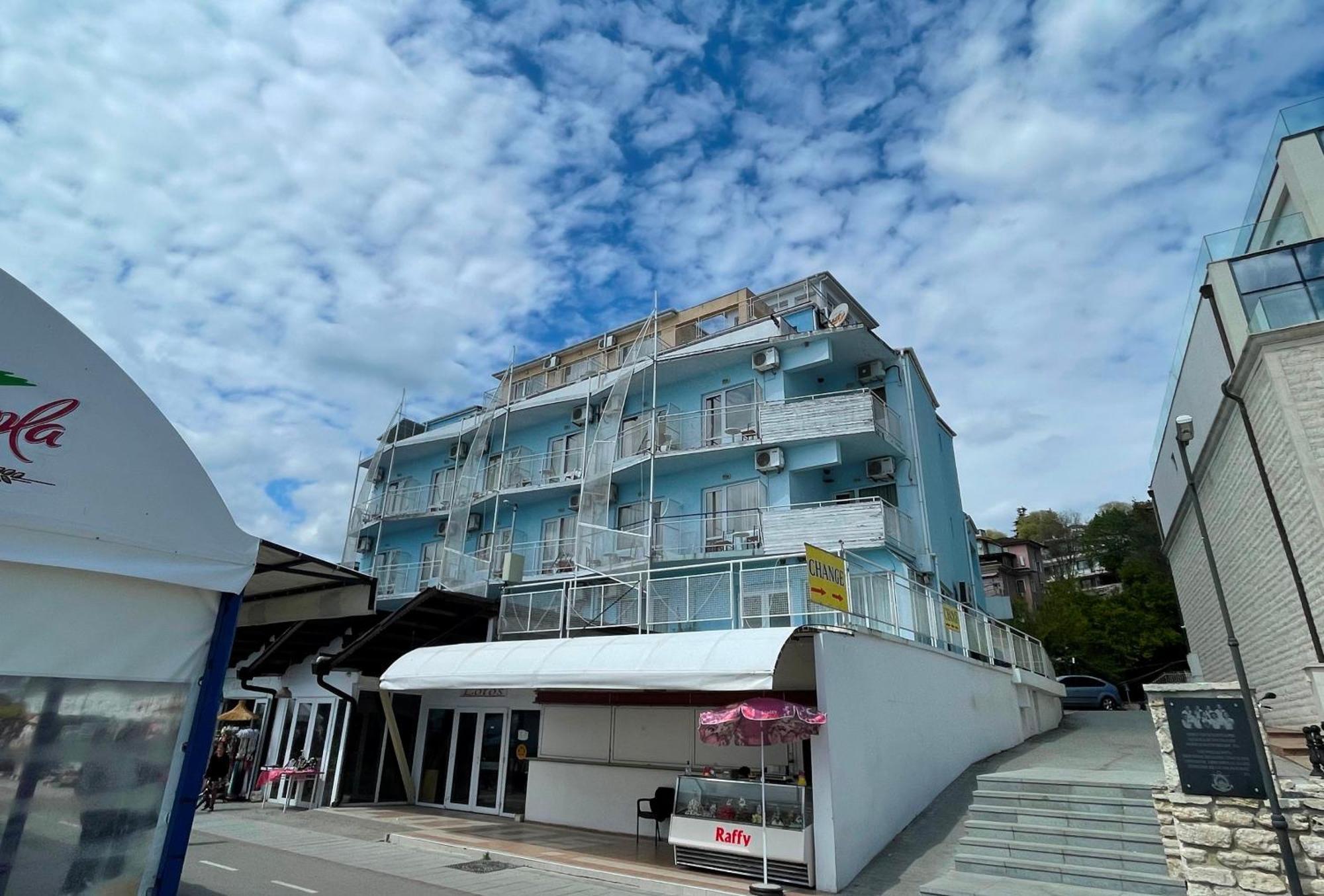 Lotos Hotel Balchik Extérieur photo